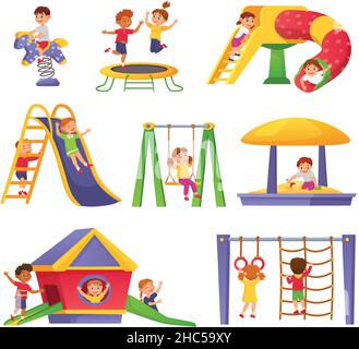 Bambini che giocano nel parco giochi, attrezzature per l'asilo all'aperto. Cartoon bambini felici divertirsi su swing, slide o sandbox vettore set. Ragazzi e ragazze che hanno intrattenimento sul trampolino Illustrazione Vettoriale