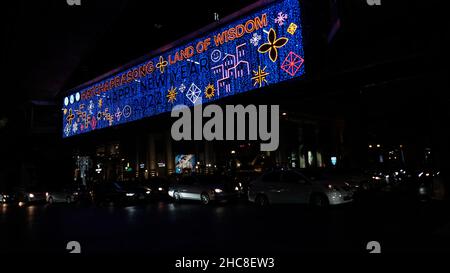 Felice anno nuovo 2022 Ratchaprasong intersezione Bangkok Thailandia Foto Stock