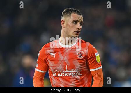 Jerry Yates #9 di Blackpool durante la partita in , il 12/26/2021. (Foto di Craig Thomas/News Images/Sipa USA) Foto Stock