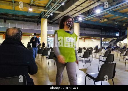 Italia, Malpensa Fiere, vaccino covid vaccino centrale della terza dose Foto Stock