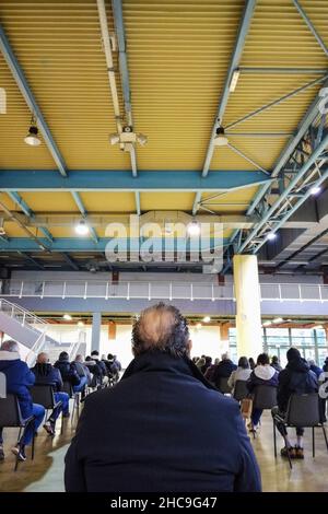 Italia, Malpensa Fiere, vaccino covid vaccino centrale della terza dose Foto Stock