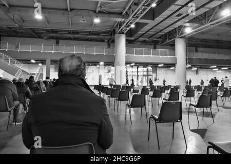 Italia, Malpensa Fiere, vaccino covid vaccino centrale della terza dose Foto Stock