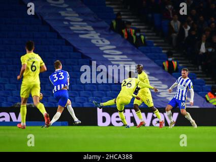 Brighton, Regno Unito. 26th Dic 2021. X durante la partita della Premier League tra Brighton & Hove Albion e Brentford all'Amex il 26th 2021 dicembre a Brighton, Inghilterra. (Foto di Jeff Mood/phcimages.com) Credit: PHC Images/Alamy Live News Foto Stock