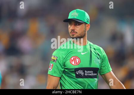 Brisbane, Regno Unito. 27th Dic 2021. Marcus Stoinis delle stelle di Melbourne guarda sopra in The innings break Credit: News Images /Alamy Live News Foto Stock