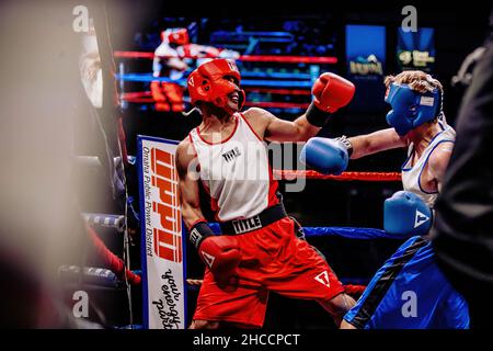 Partita di boxe amatoriale a Omaha, Nebraska, USA Foto Stock