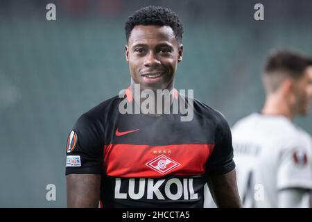 Varsavia, Polonia. 09th Dic 2021. Quincy Promes of Spartak visto durante la partita della UEFA Europa League Group Stage tra Legia Warszawa e Spartak Mosca al Maresciallo Jozef Pilsudski Legia Warsaw Municipal Stadium.Final Score; Legia Warszawa 0:1 Spartak Mosca. (Foto di Mikolaj Barbanell/SOPA Images/Sipa USA) Credit: Sipa USA/Alamy Live News Foto Stock