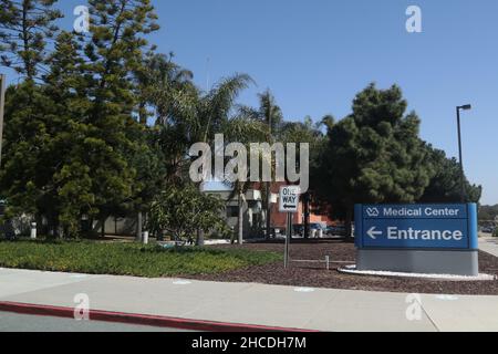 25 febbraio 2021: L'ingresso al Veterans Affairs San Diego Healthcare System a la Jolla, California, Stati Uniti, 27 dicembre 2021. Zuma PressRishi Deka (Credit Image: © Rishi DekaZUMA Press Wire) Foto Stock