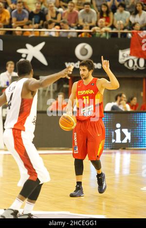 A Coruña, Spagna. Ricky Rubio contesta la palla durante l'amichevole partita di basket tra la Spagna e il Canada al Colosseo in Un Coruña Foto Stock