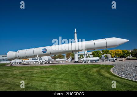 Space Shuttle Solid Rocket Booster (Space Shuttle SRB), a Morton Thiokol (ATK) Rocket Display aka ATK Rocket Garden, Northrop & Grumman strutture, vicino città di Corinne e Howell, Utah, Stati Uniti Foto Stock