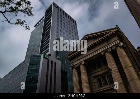 halifax skyline con la vecchia banca canadese di commercio in background Foto Stock