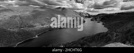 Vista estiva sul Thirlmere Reservoir, Allerdale; Lake District National Park, Cumbria, Inghilterra, Regno Unito Foto Stock