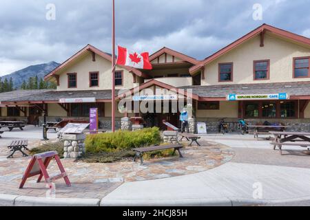 Banff, Canada - 30 Settembre 2021: Stazione ferroviaria di Banff Foto Stock