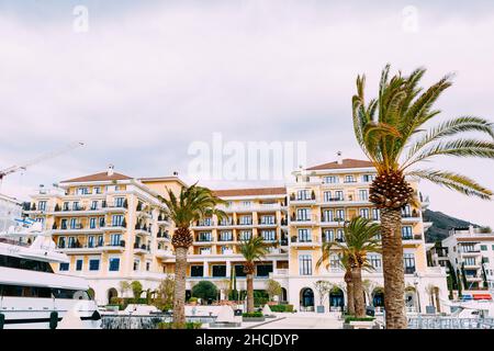 Lussuoso hotel Regent nella località di Porto. Montenegro Foto Stock