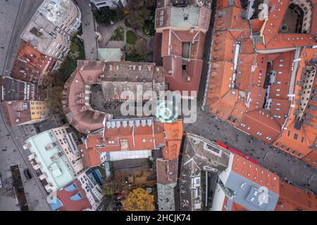 Le strade del centro di Bratislava in Slovacchia Foto Stock