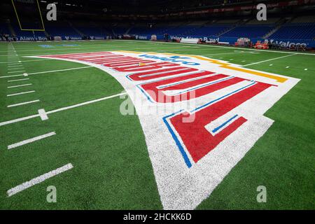 San Antonio, Texas, Stati Uniti. 29th Dic 2021. Valero Alamo Bowl Field prima dell'inizio dell'Oregon vs Oklahoma al NCAA Valero Alamo Bowl, Alamodome a San Antonio, Texas. Mario Cantu/CSM/Alamy Live News Foto Stock