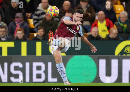 John McGinn di Aston Villa - Norwich City / Aston Villa, Premier League, Carrow Road, Norwich, Regno Unito - 14th dicembre 2021 solo per uso editoriale - si applicano le restrizioni DataCo Foto Stock