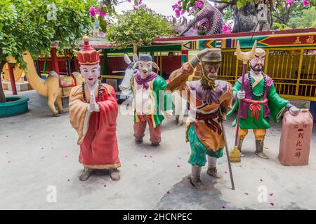 IPOH, MALAYASIA - 25 MARZO 2018: Sculture al Tempio di Ling Sen Tong a Ipoh, Malesia. Foto Stock