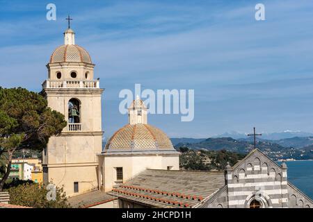 Chiesa di San Lorenzo, 1098-1130, a Porto Venere o Portovenere (patrimonio mondiale dell'UNESCO), Golfo di la Spezia, Liguria, Italia, Europa. Foto Stock