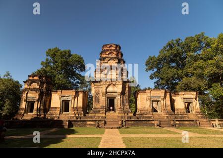 Angkor, Cambogia - Nov 24, 2019: Prasat Kravan, tempio indù del 10th secolo di architettura classica dalla civiltà Khmer, all'interno dell'Arco di Angkor Foto Stock