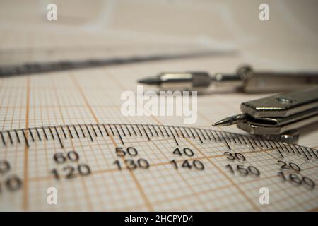 Geometria , matematica, insieme di oggetti matematici macro shot , equipaggiamento geometrico close up Foto Stock