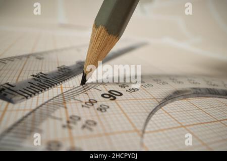 Geometria , matematica, insieme di oggetti matematici macro shot , equipaggiamento geometrico close up Foto Stock