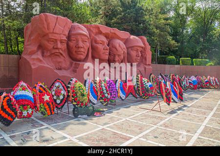 ELISTA, RUSSIA - 27 GIUGNO 2018: Monumento della Grande Guerra Patriottica a Elista, Kalmykia, Russia Foto Stock