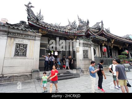 Tempio di Longshan a Taipei, Taiwan, Asia Foto Stock