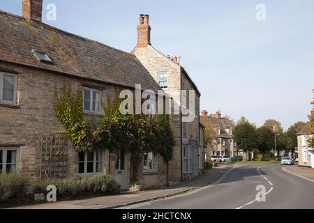 Viste panoramiche di Bampton, West Oxfordshire nel Regno Unito, prese il 19 ottobre 2020 Foto Stock