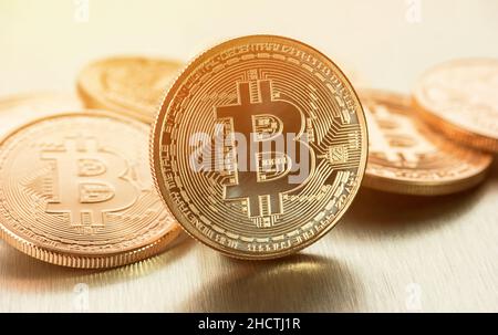 Criptovaluta Golden Bitcoins (nuovo denaro virtuale ) Foto Stock