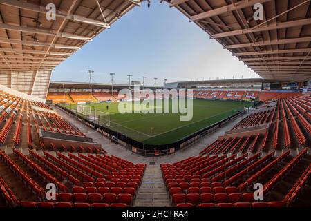 Blackpool, Regno Unito. 01st Jan 2022. General view of Bloomfield Road, Home of Blackpool in Blackpool, Regno Unito on 1/1/2022. (Foto di Craig Thomas/News Images/Sipa USA) Credit: Sipa USA/Alamy Live News Foto Stock