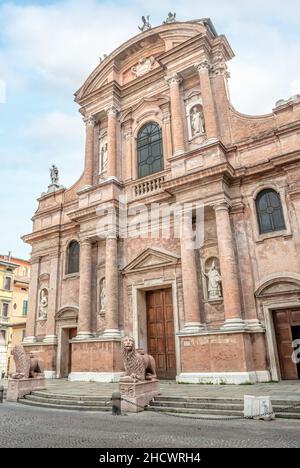 La Basilica di San Prospero è un'antica chiesa situata nel centro di Reggio Emilia, Emilia Romagna Foto Stock