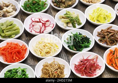 namul assortito, cibo coreano Foto Stock