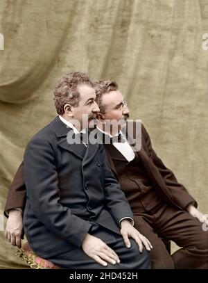 I fratelli Auguste Lumiere (1862-1954) e Louis Lumiere (1864-1948) circa nel 1895 Foto Stock