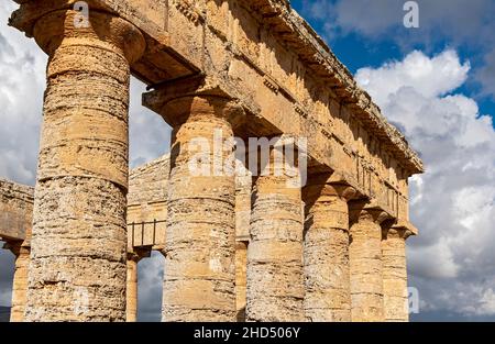Tempio di Segesta, Sicilia, Italia Foto Stock