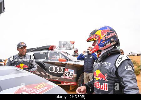 Sainz Carlos (spa), Team Audi Sport, Audi RS Q e-tron, Auto FIA T1/T2, in azione durante la tappa 2 del Dakar Rally 2022 tra Hail e al Artawiya, il 3rd 2022 gennaio ad al Artawiya, Arabia Saudita - Foto: Eric Vargiolu/DPPI/LiveMedia Foto Stock