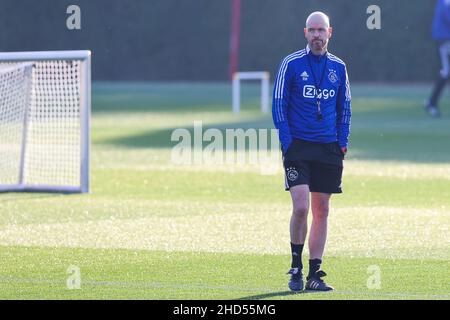 , PORTOGALLO - GENNAIO 3: Pullman Erik Ten Hag di Ajax durante la sessione di addestramento Ajax il giorno 1 a Quinta do Lago il 3 gennaio 2022 in Portogallo. (Foto di ben Gal/Orange Pictures) Foto Stock