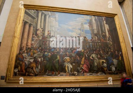 Parigi, Francia: 06 maggio 2017: Festa nuziale a Cana di Paolo Veronese, il più grande dipinto del Museo del Louvre. Foto Stock