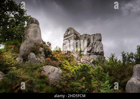 Le rovine dell'atmosfera del 15 ° secolo Roche Rock Hermitage in Cornovaglia. Foto Stock