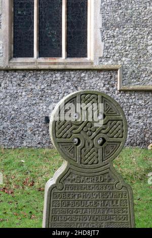 Robert Holmes White di Boulge Hall Headston a St Michael and All Angels, Boulge, Suffolk, Regno Unito Foto Stock