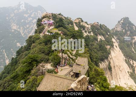 HUA SHAN, CINA - 4 AGOSTO 2018: Vista aerea del picco Nord della montagna di Hua Shan nella provincia di Shaanxi, Cina Foto Stock