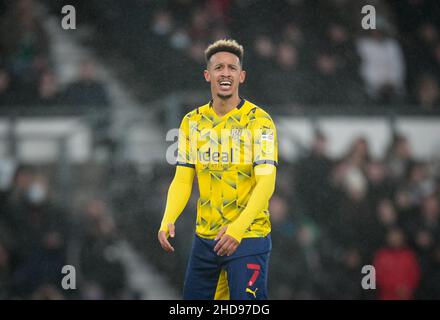 Derby, Regno Unito. 27th Dic 2021. Callum Robinson di WBA durante la partita del campionato Sky Bet tra Derby County e West Bromwich Albion all'iPro Stadium di Derby, Inghilterra, il 27 dicembre 2021. Foto di Andy Rowland. Credit: Prime Media Images/Alamy Live News Foto Stock