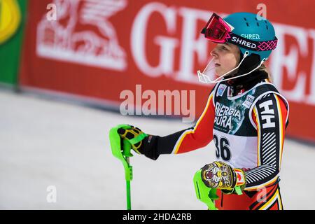 Zagabria, Croazia, 4th gennaio 2022. Roni Remme del Canada durante l'Audi FIS Ski World Cup Snow Queen Trophy - Stralom femminile a Zagabria. Gennaio 04, 2022. Credit: Nikola Krstic/Alamy Foto Stock