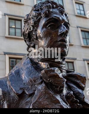 Statua di Irena Sedlecka di George Bryan 'Beau' Brummell (1778-1840), dandy e wit, in Jermyn St, Piccadilly, Londra Foto Stock