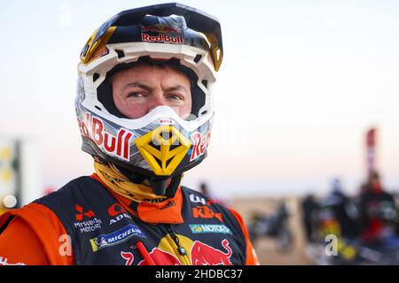 Riyadh, Arabia Saudita - 05/01/2022, Price Toby (aus), Red Bull KTM Factory Racing, KTM 450 Rally Factory Replica, Moto, W2RC, ritratto al via, DSS durante la tappa 4 del Dakar Rally 2022 tra al Qaysumah e Riyadh, il 5th 2022 gennaio a Riyadh, Arabia Saudita - Foto: Julien Delfosse/DPPI/LiveMedia Foto Stock