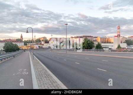 Turku, Finlandia - 5 agosto 2021: Vista mattutina nel centro di Turku. Foto Stock