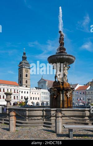 Fontana di Samson, Samsonova kasna, Row of houses and Black Tower, Cerna vez, Piazza Premysla Otakara II, Namesti Premysla Otakara II Historic Old Foto Stock