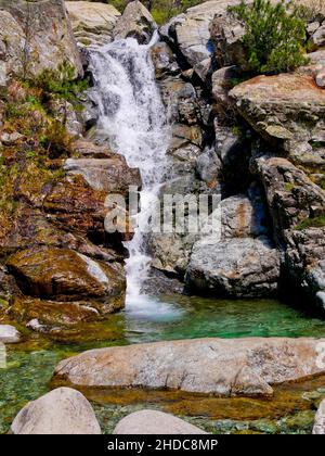 Cascades des Anglais sul sentiero escursionistico GR20, Corsica, Vizzavona, Corsica, Francia Foto Stock