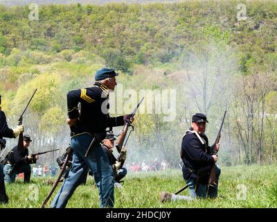 La rievocazione della Guerra civile americana è uno sforzo per ricreare l'aspetto di una particolare battaglia con la Guerra civile americana da parte degli hobbisti Foto Stock