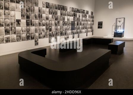 Mostra fotografica in bianco e nero al Brooklyn Museum of Art di New York Foto Stock