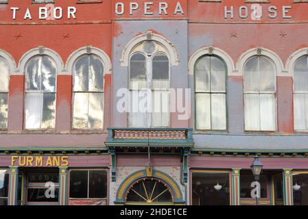 La storica città mineraria a 10'000 piedi, Leadville CO Foto Stock